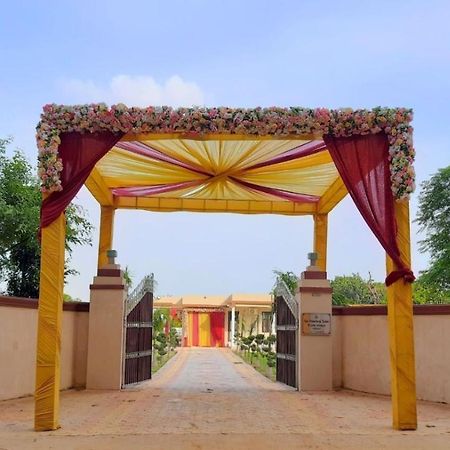 Wedlock Farms - Events Venue Villa Gurgaon Bagian luar foto