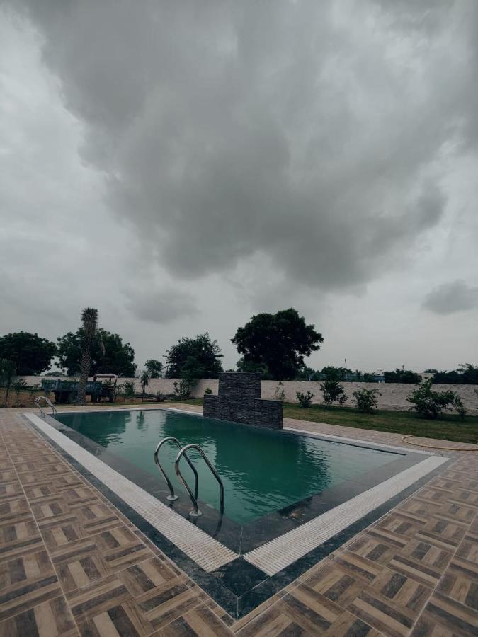 Wedlock Farms - Events Venue Villa Gurgaon Bagian luar foto
