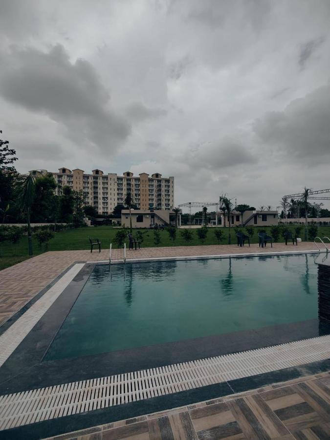 Wedlock Farms - Events Venue Villa Gurgaon Bagian luar foto